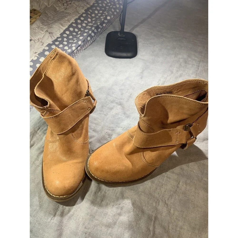 Sundance Boots Womens 7.5 US 38 EU Tan Harness Ankle Bootie Leather Stacked Heel